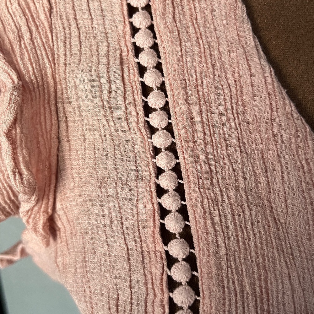 Twine & String Pink Ruffled Women's Top - Picture 9 of 9